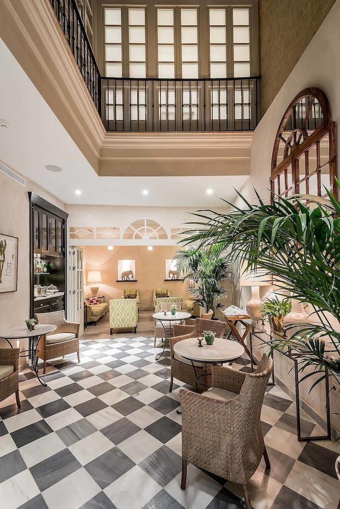 Boutique Corral Del Rey Hotel
