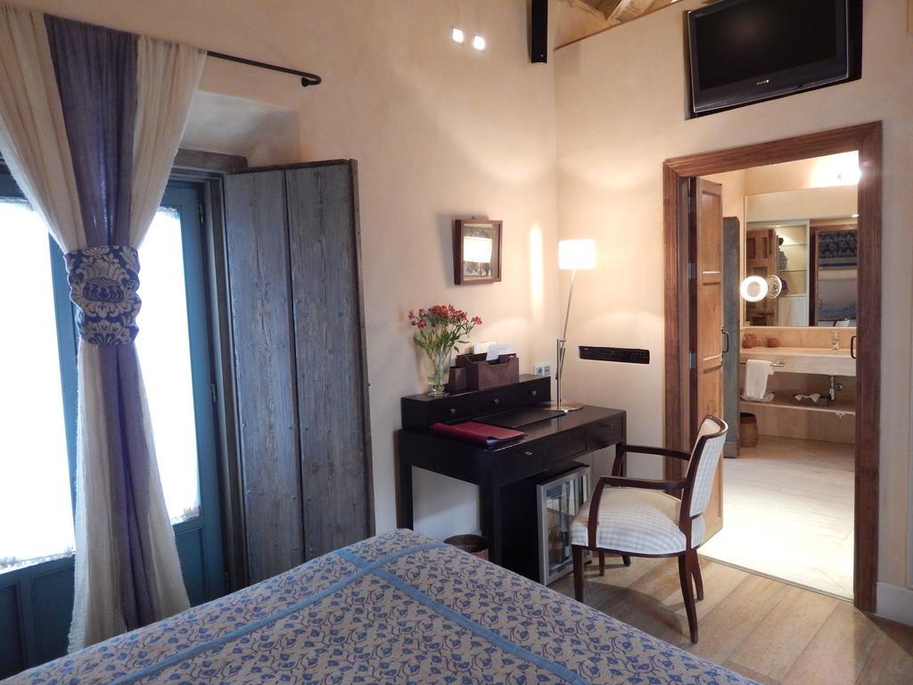 Hotel Boutique Corral Del Rey 3*